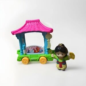 Little People Disney Princess Parade Mulan Float Figure with Fan-NEW without Tag